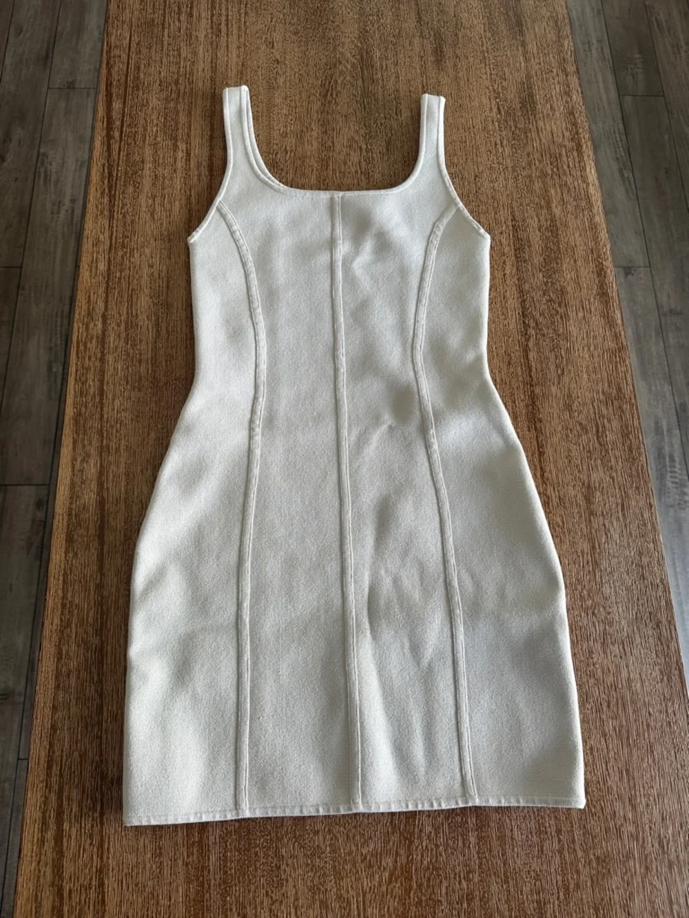 EUC Babaton cream tank bodycon dress size small - Picture 1 of 8